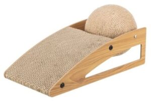 Trixie Škrabací rampa s míčem 40x17x20cm