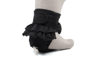 Lucie hárací kalhotky pro psa s volánkem - vsepropejska.cz Barva: Černá, Obvod slabin (cm): 44 - 64