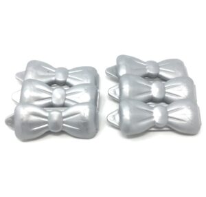 Plastová spona mašle pro psy 4,5 cm - Barva: stříbrná