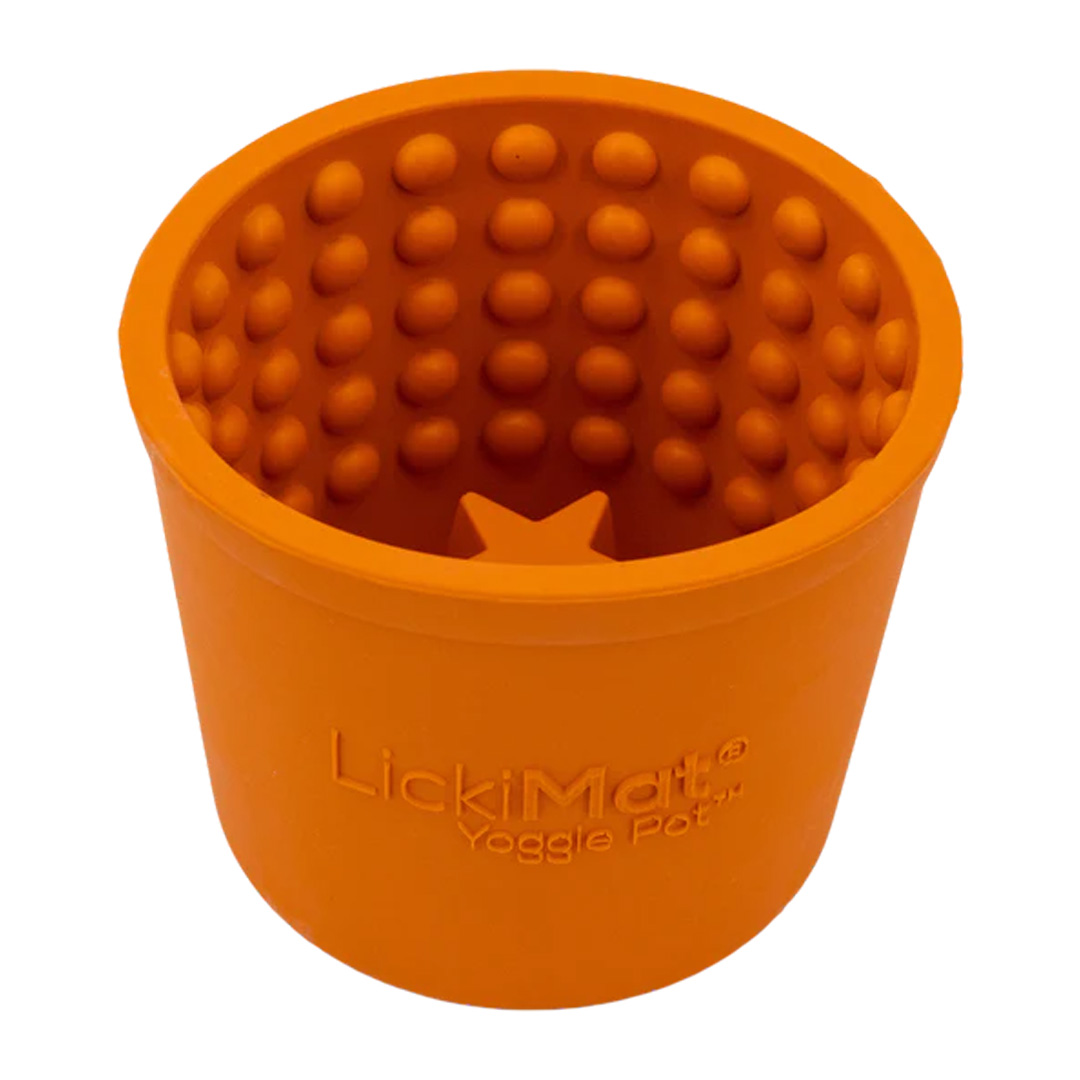 LickiMat Yoggie Pot lízací kelímek oranžový LickiMat Yoggie Pot lízací kelímek oranžový