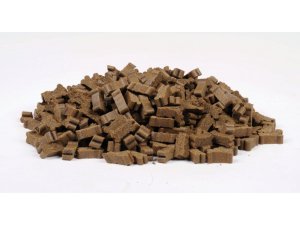 FRIGERA NV. Kostičky divočina & kuře 500g - poloměkký pamlsek