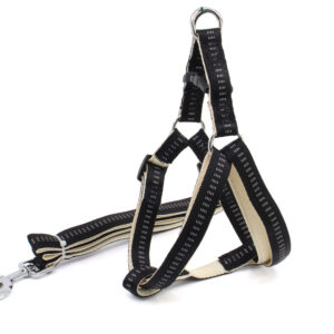 Vsepropejska Fugas postroj pro psa s vodítkem Barva: Černá, Obvod hrudníku: 42 – 64 cm