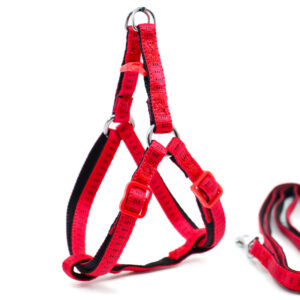 Vsepropejska Fugas postroj pro psa s vodítkem Barva: Červená, Obvod hrudníku: 30 – 45 cm