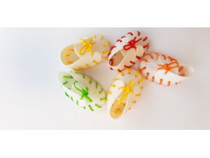 SALAČ, THAJSKO Bílá botička z kůže 7cm (25/500)