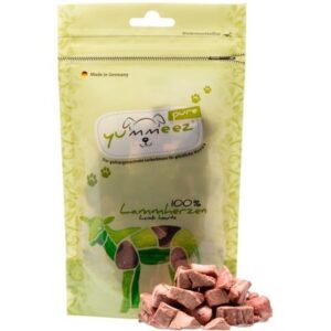 Yummeez Pure Lammderherzen – sušená jehněčí srdíčka, 100 % masa, 35 g